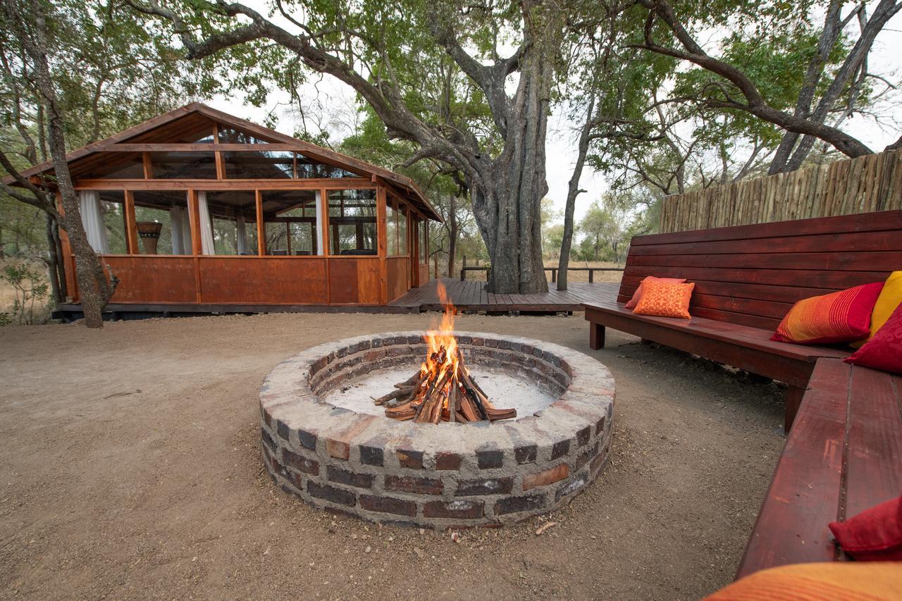 Ndzhaka Tented Camp 마니엘레티 게임 리저브 외부 사진